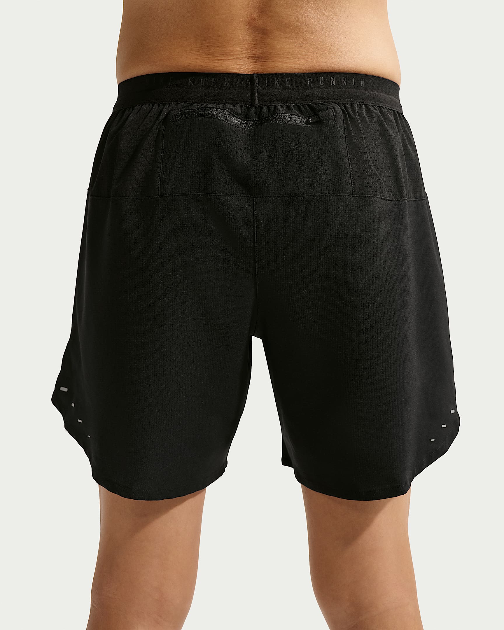 Nike Stride Dri-FIT 18 cm Slip Astarlı Erkek Koşu Şortu - Siyah