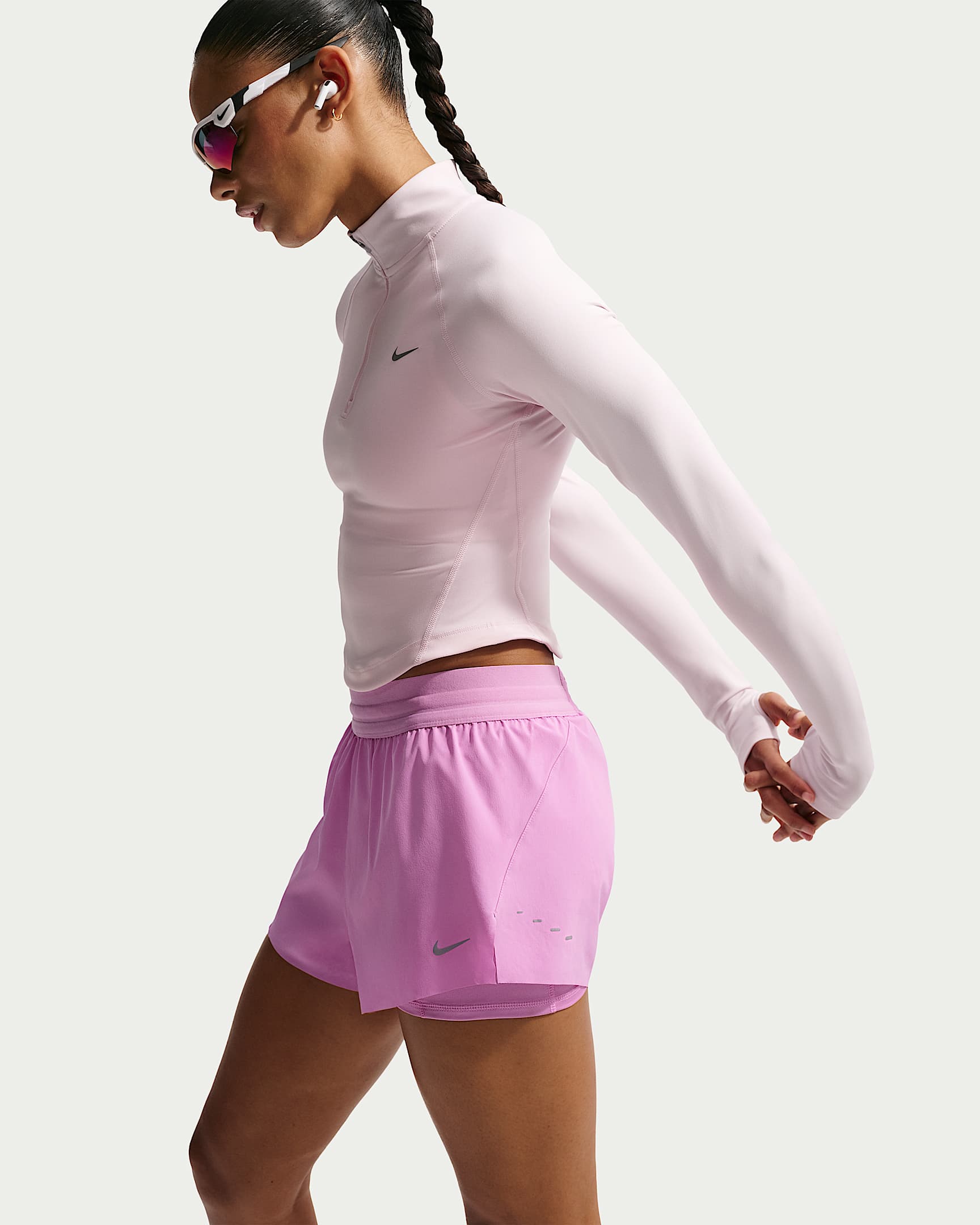 Nike Swift Dri-FIT Normal Belli 2'si 1 Arada Kadın Koşu Şortu - Light Magenta/Tattoo