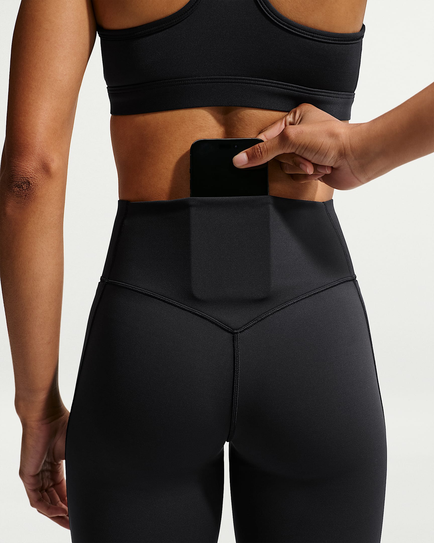 Nike Universa Yüksek Belli Bilek Üstü Ön Dikişsiz Kadın Taytı - Siyah/Anthracite/Dark Smoke Grey