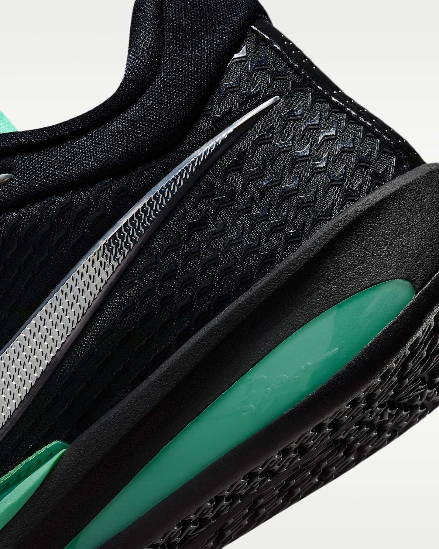 Sabrina 4 Basketbol Ayakkabısı - Green Glow/Siyah/Metallic Silver