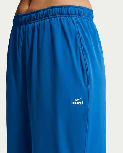 NikeSKIMS Stretch Nylon Bol Kesim Kadın Eşofman Altı - NSKM Cobalt/NSKM Cobalt