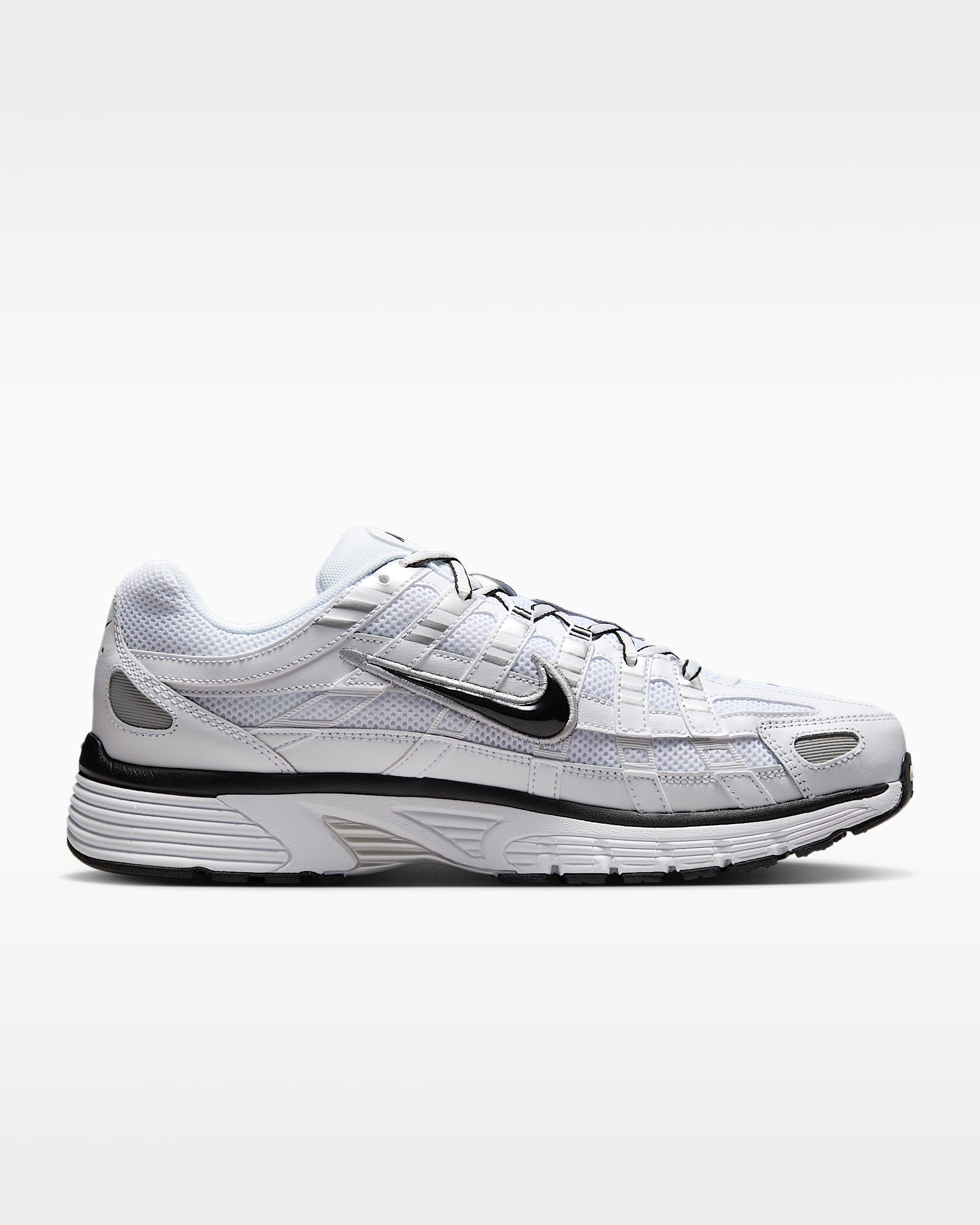 Nike P-6000 Ayakkabı - Beyaz/Metallic Silver/Siyah/Siyah