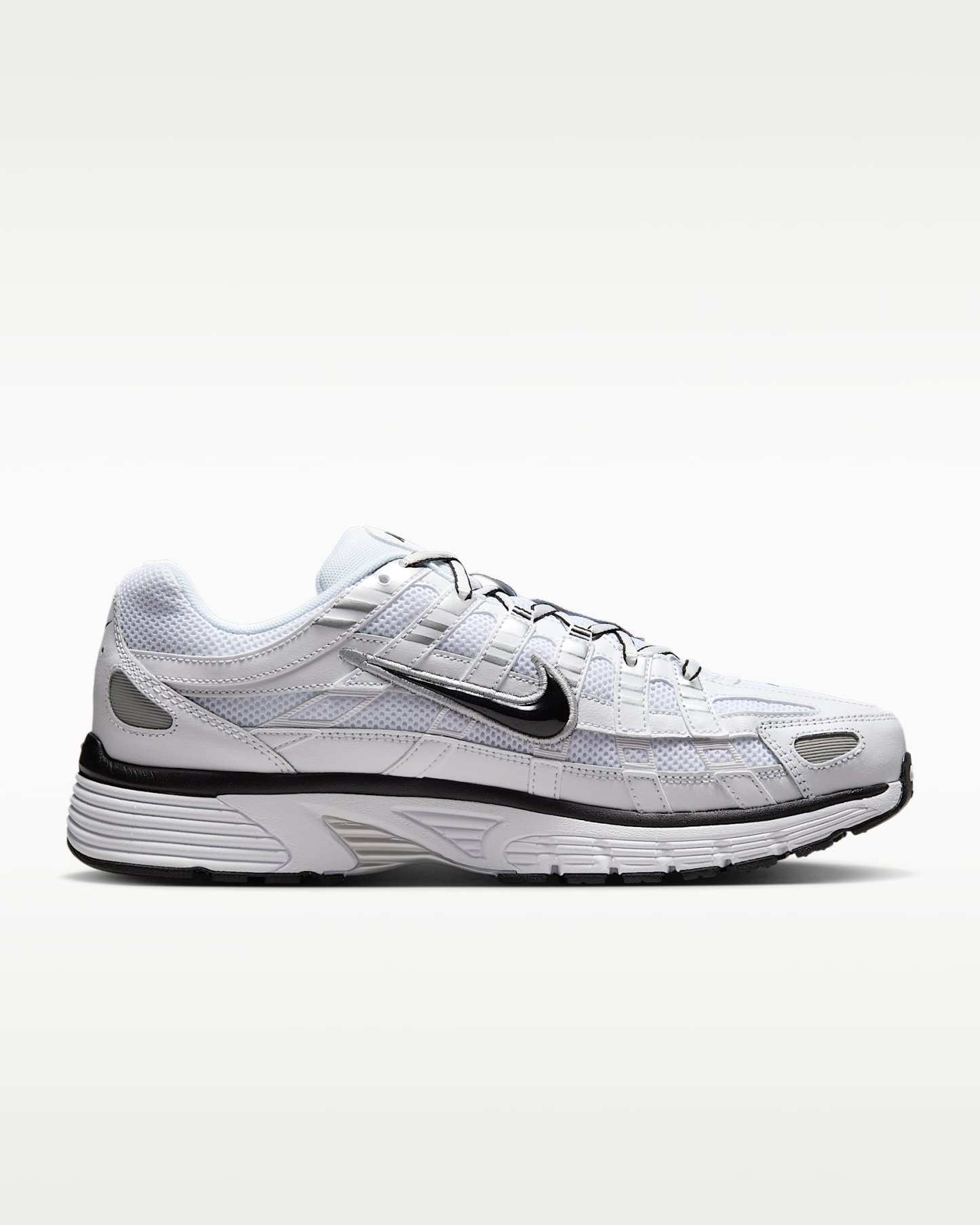 Nike P-6000 Ayakkabı - Beyaz/Metallic Silver/Siyah/Siyah
