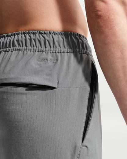 Nike Unlimited Dri-FIT Çok Yönlü Erkek Kargo Eşofman Altı - Smoke Grey/Siyah/Smoke Grey