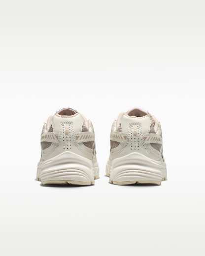 Nike Initiator Kadın Ayakkabısı - Sail/Cream II/Beyaz