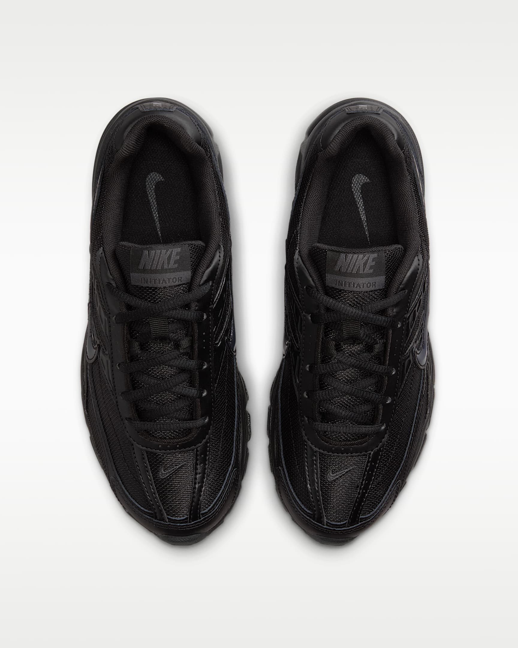 Nike Initiator Kadın Ayakkabısı - Siyah/Dark Smoke Grey