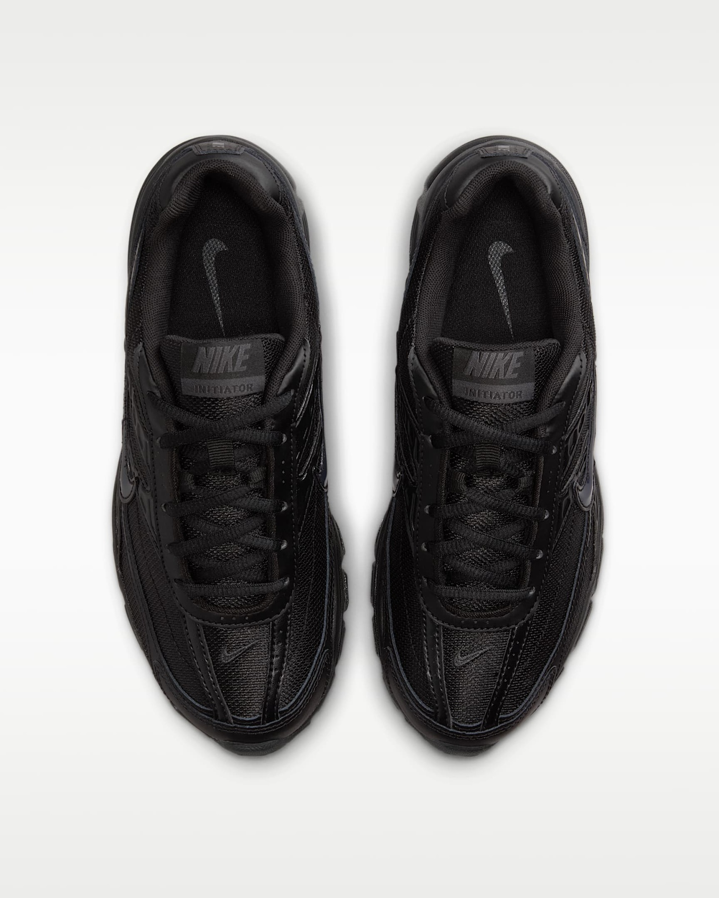 Nike Initiator Kadın Ayakkabısı - Siyah/Dark Smoke Grey