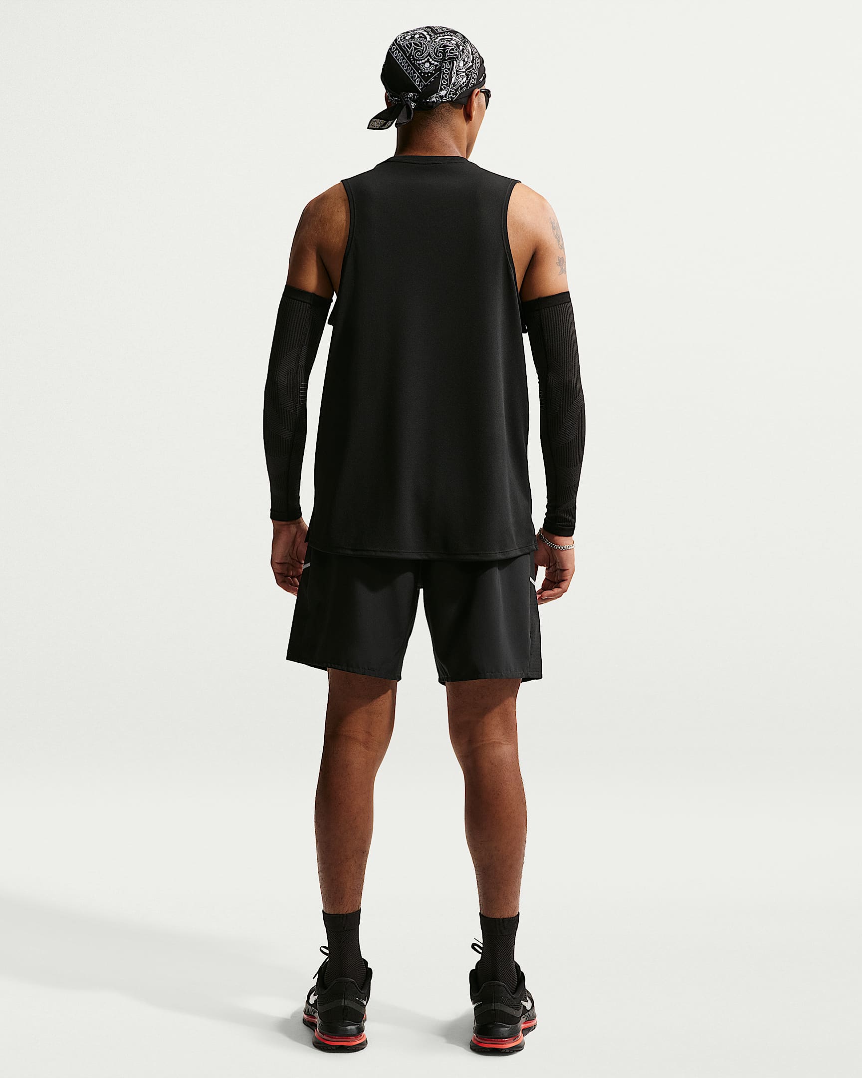 Nike Miler Dri-FIT Erkek Koşu Atleti - Siyah