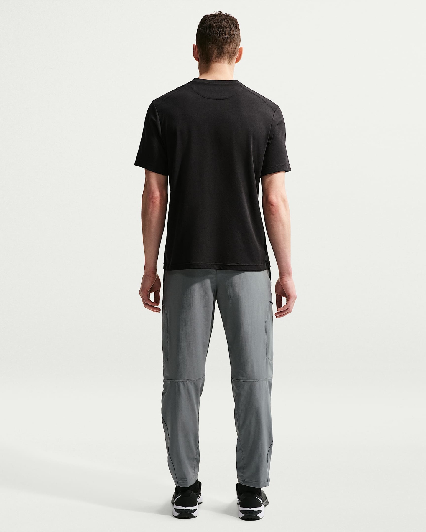 Nike Unlimited Dri-FIT Çok Yönlü Erkek Kargo Eşofman Altı - Smoke Grey/Siyah/Smoke Grey