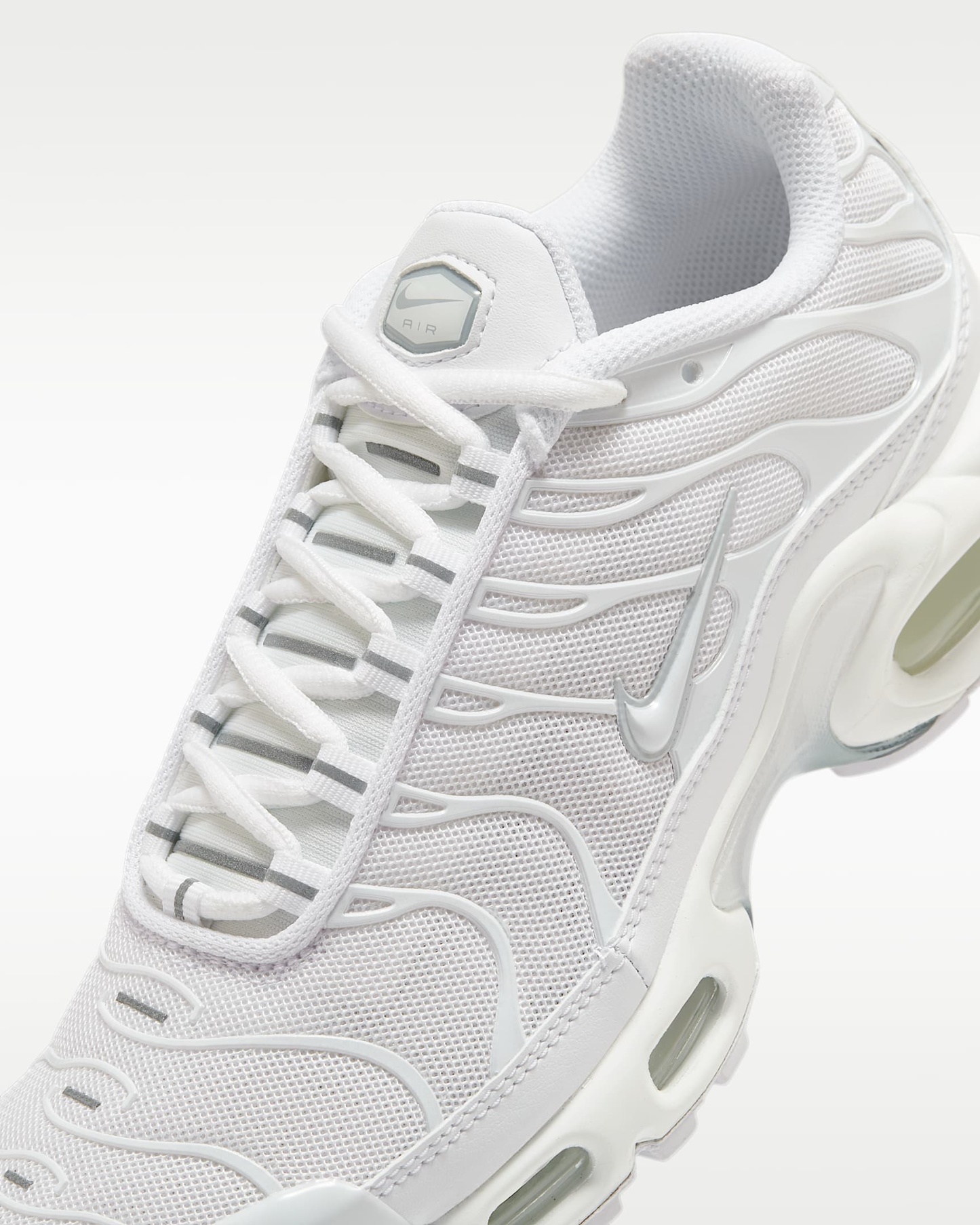 Nike Air Max Plus Kadın Ayakkabısı - Beyaz/Pure Platinum/Beyaz