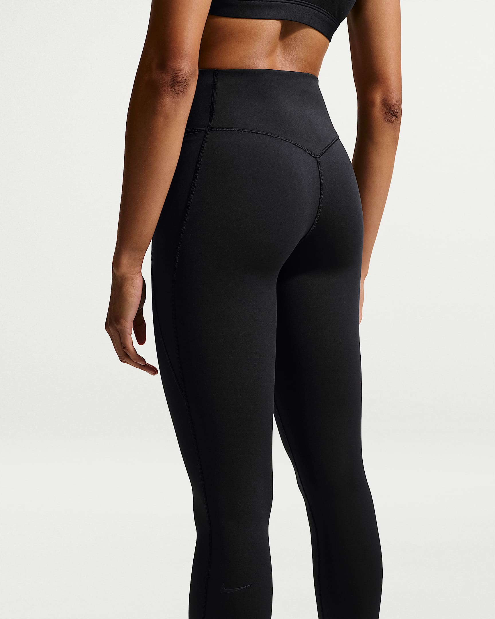 Nike Universa Yüksek Belli Bilek Üstü Ön Dikişsiz Kadın Taytı - Siyah/Anthracite/Dark Smoke Grey
