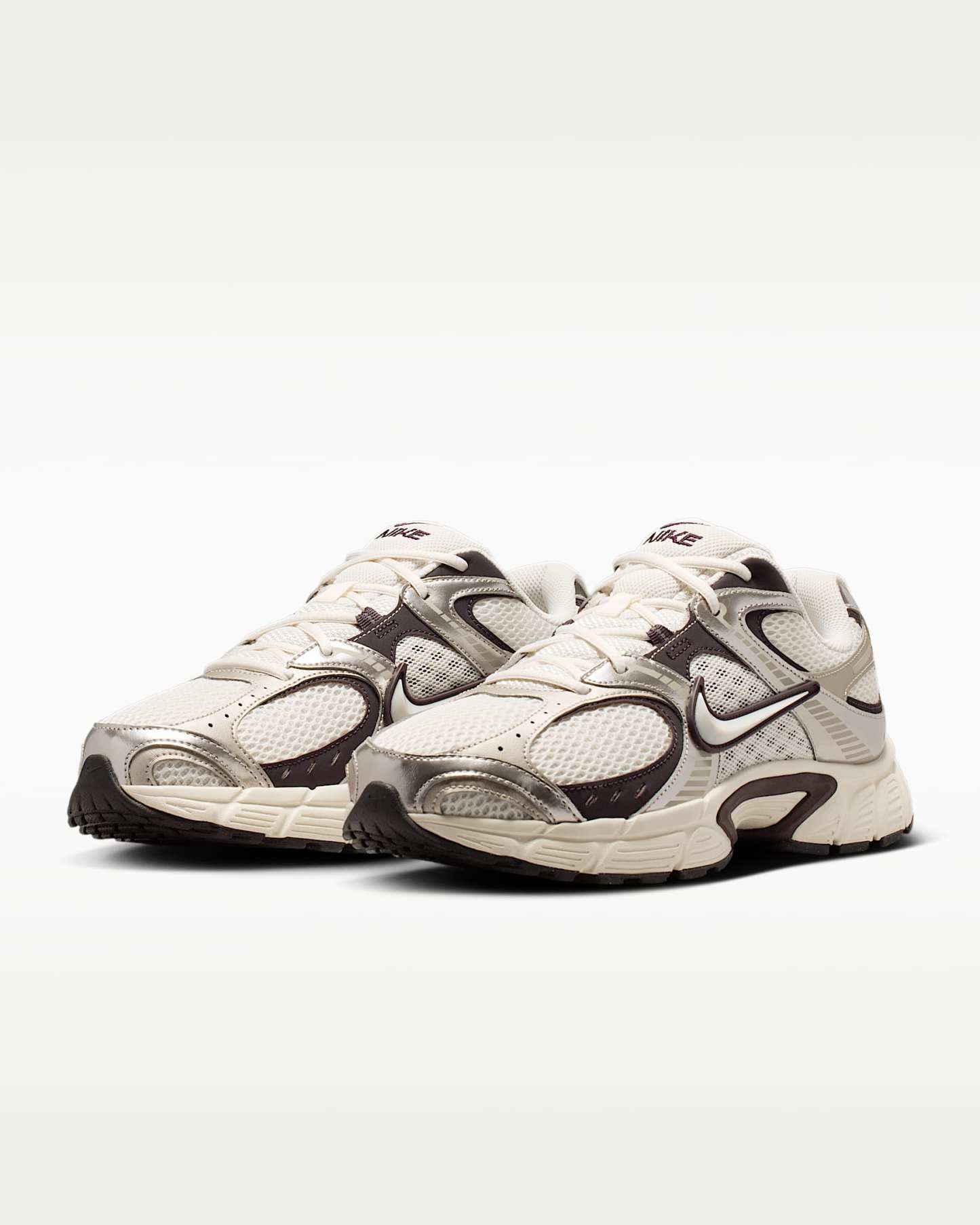 Nike V5 RNR Erkek Ayakkabısı - Phantom/Moon Particle/Burgundy Ash/Phantom