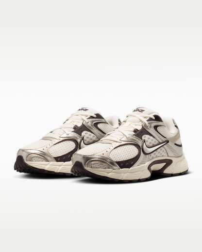 Nike V5 RNR Erkek Ayakkabısı - Phantom/Moon Particle/Burgundy Ash/Phantom