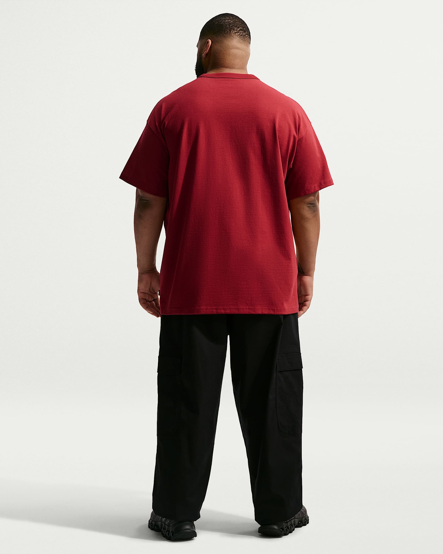 Nike Sportswear Premium Essentials Erkek Tişörtü - Team Crimson