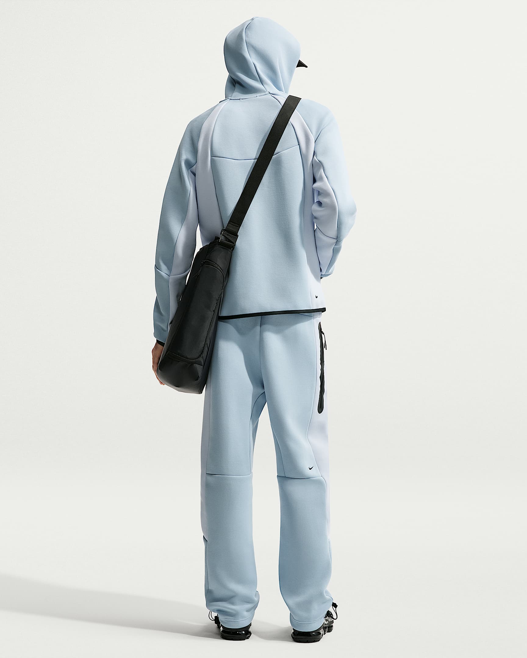 Nike Tech Renk Bloklu Açık Paçalı Fleece Erkek Eşofman Altı - Light Armory Blue/Football Grey/Siyah