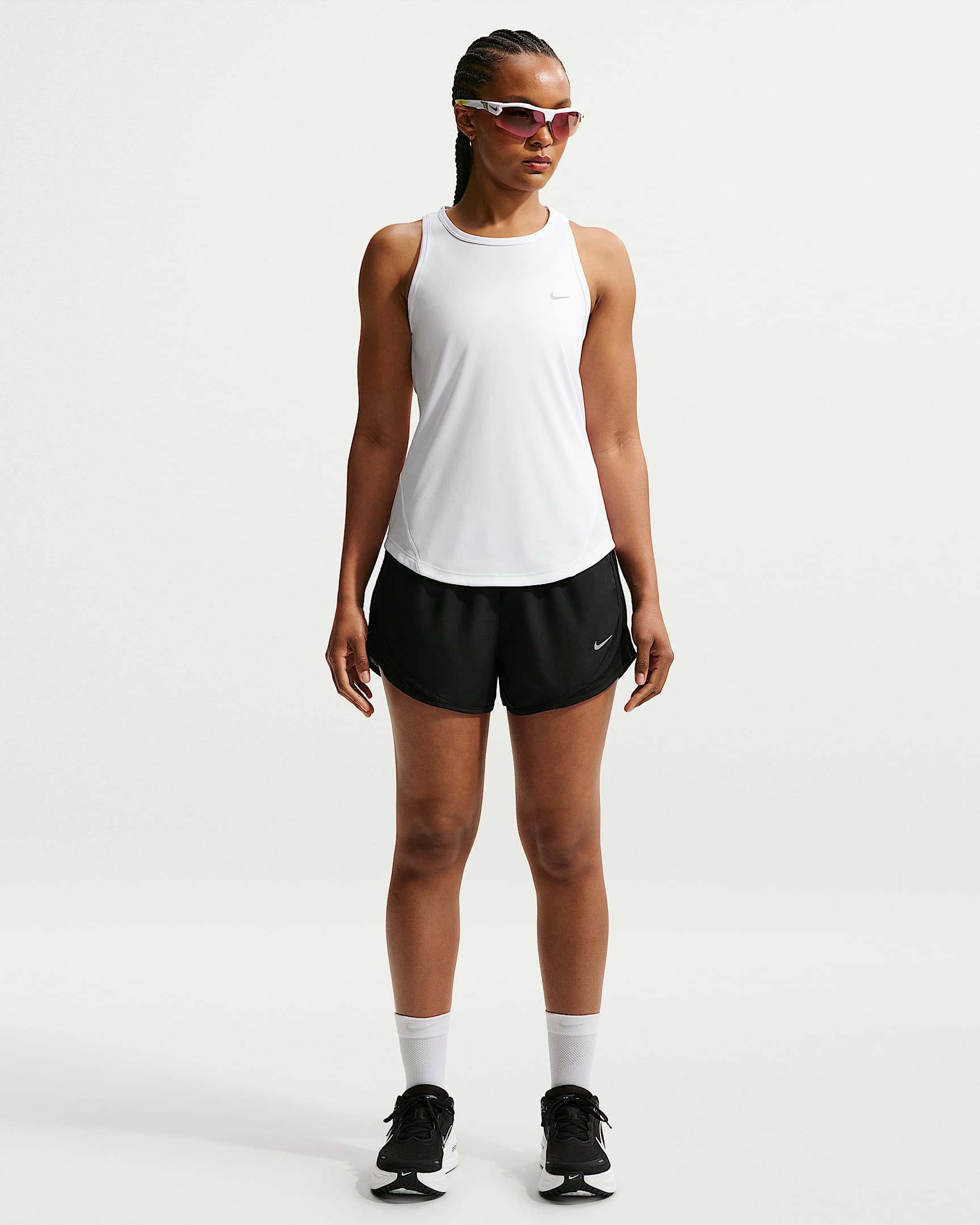 Nike Tempo Dri-FIT Kadın Koşu Atleti - Beyaz