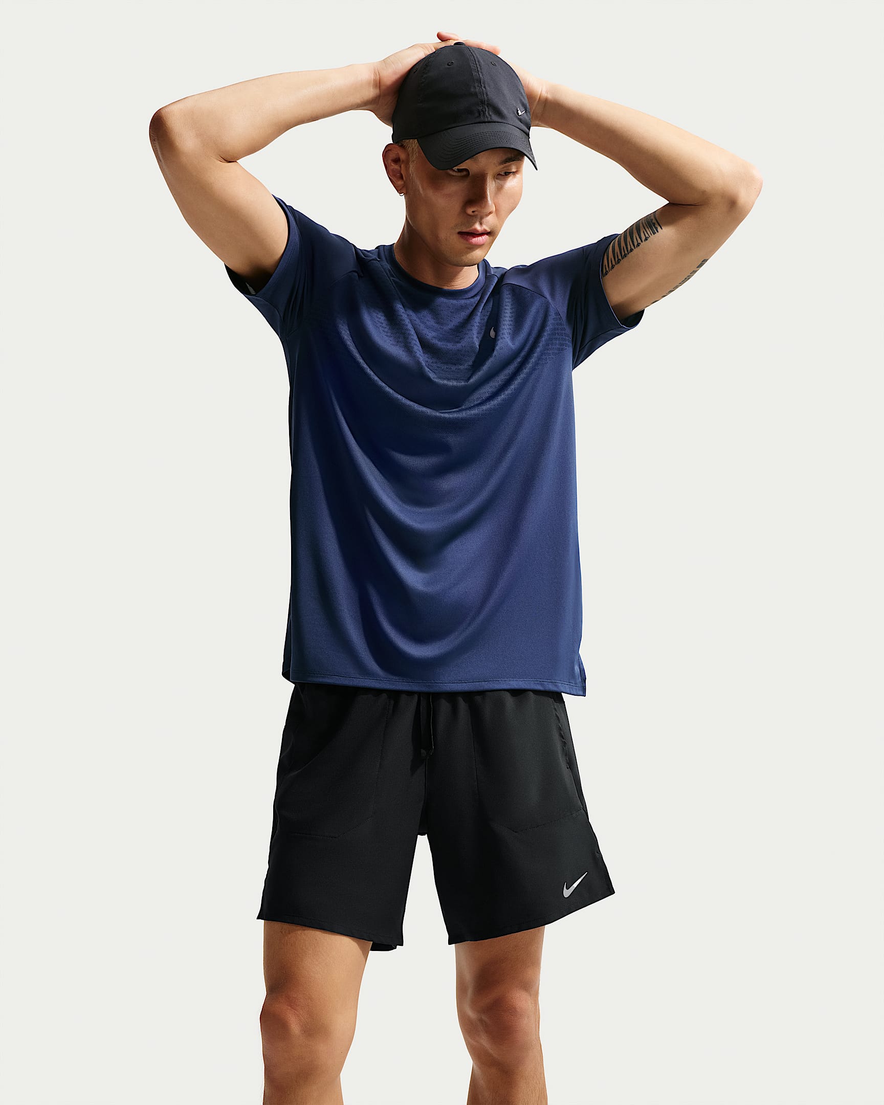 Nike Stride Dri-FIT 18 cm Slip Astarlı Erkek Koşu Şortu - Siyah