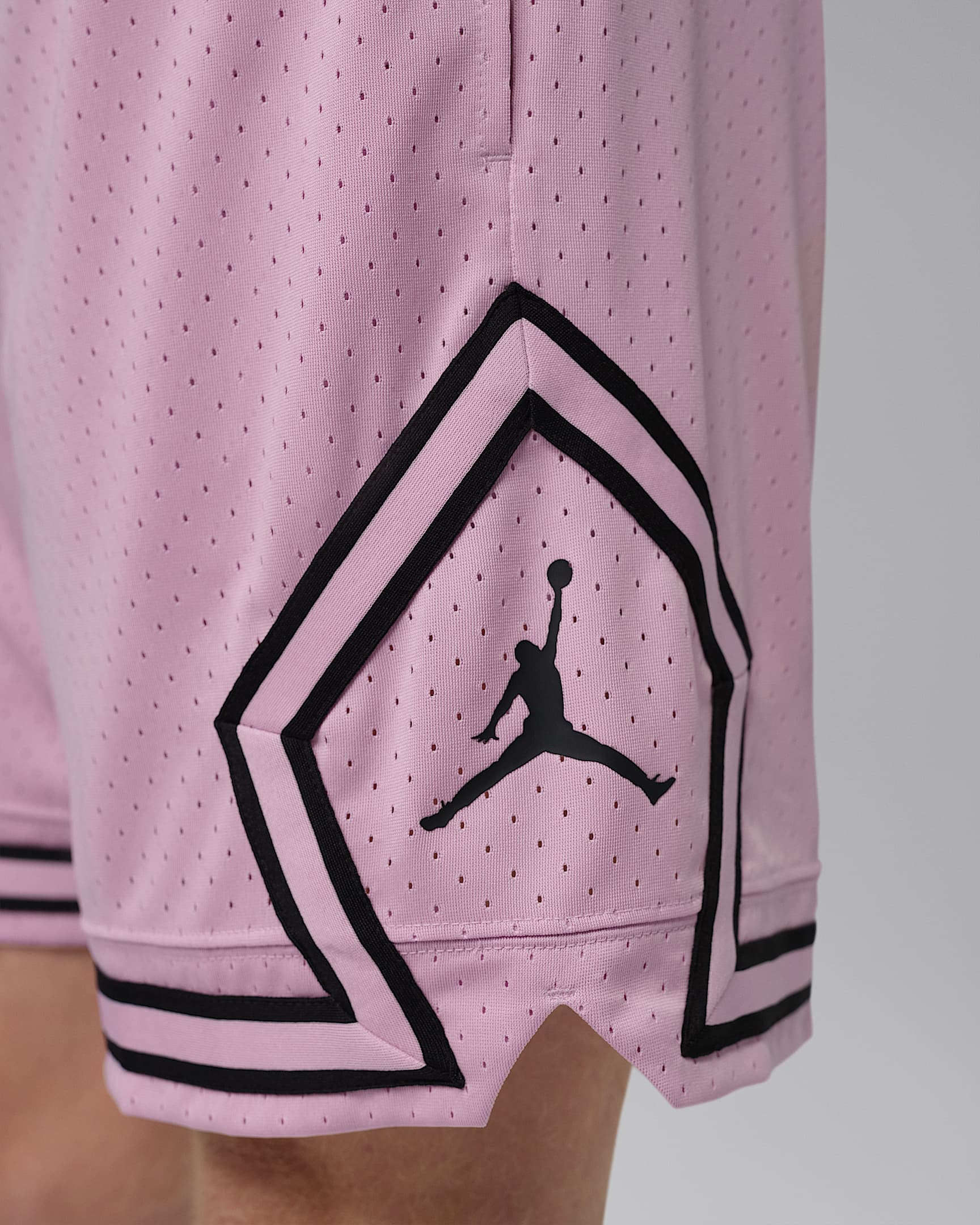 Jordan Sport Dri-FIT 18 cm Mesh Diamond Erkek Şortu - Iced Carmine/Siyah/Siyah