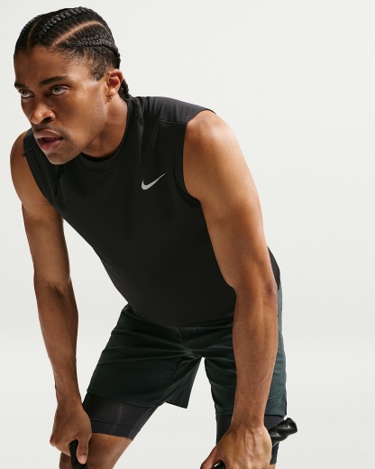 Nike Dri-FIT Kolsuz Erkek Antrenman Üstü - Siyah/Matte Silver