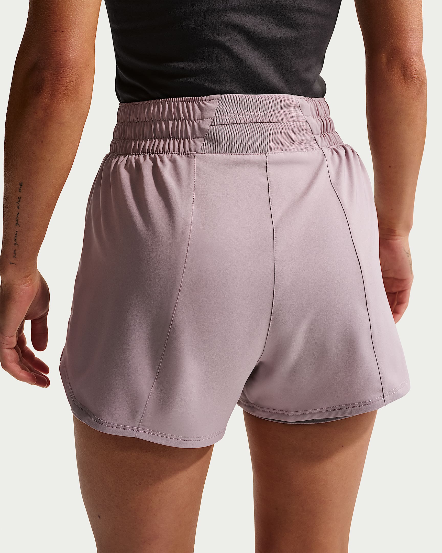 Nike One Dri-FIT Yüksek Belli 8 cm 2'si 1 Arada Kadın Şortu - Light Violet Ore/Beyaz