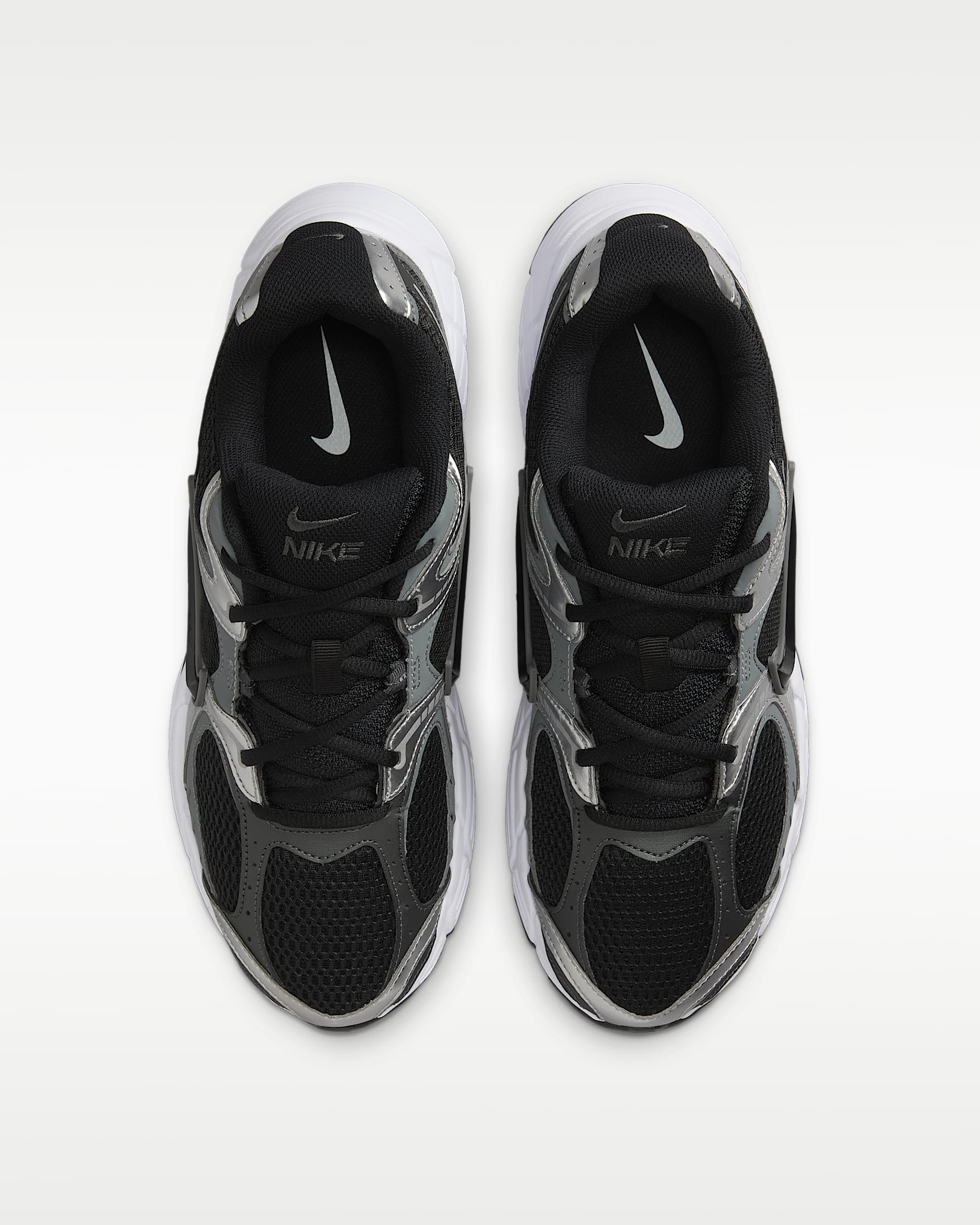 Nike V5 RNR Erkek Ayakkabısı - Siyah/Anthracite/Smoke Grey/Siyah