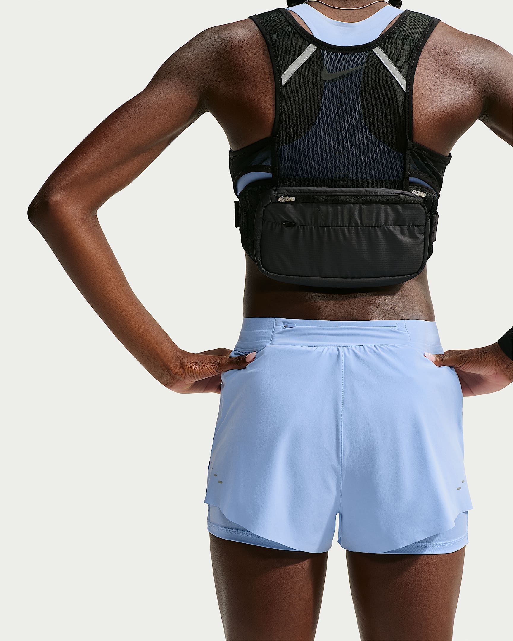 Nike Swift Dri-FIT Normal Belli 2'si 1 Arada Kadın Koşu Şortu - Aluminum/Gridiron