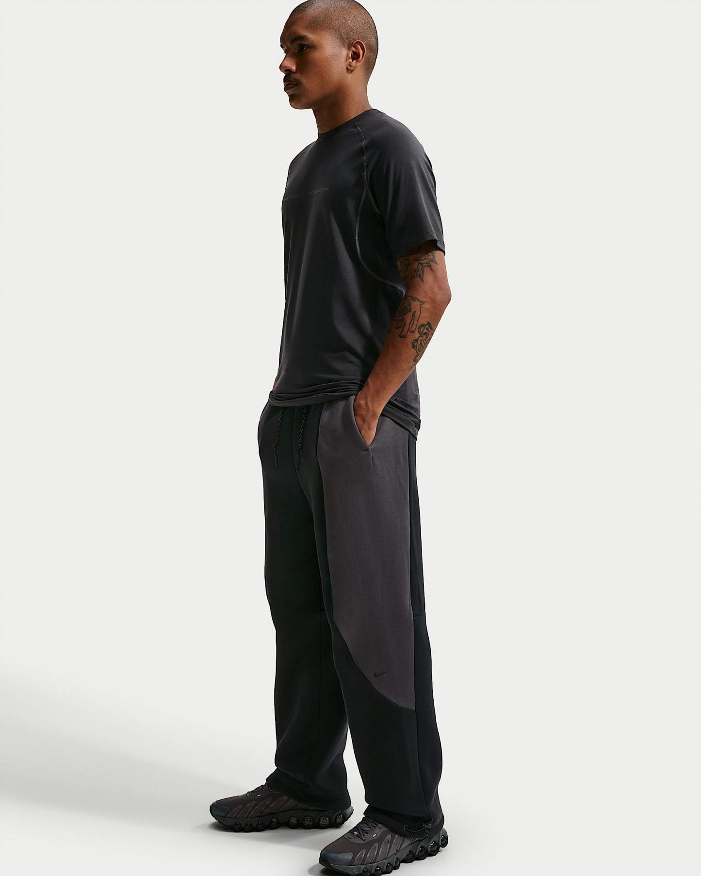 Nike Tech Renk Bloklu Açık Paçalı Fleece Erkek Eşofman Altı - Siyah/Anthracite/Siyah
