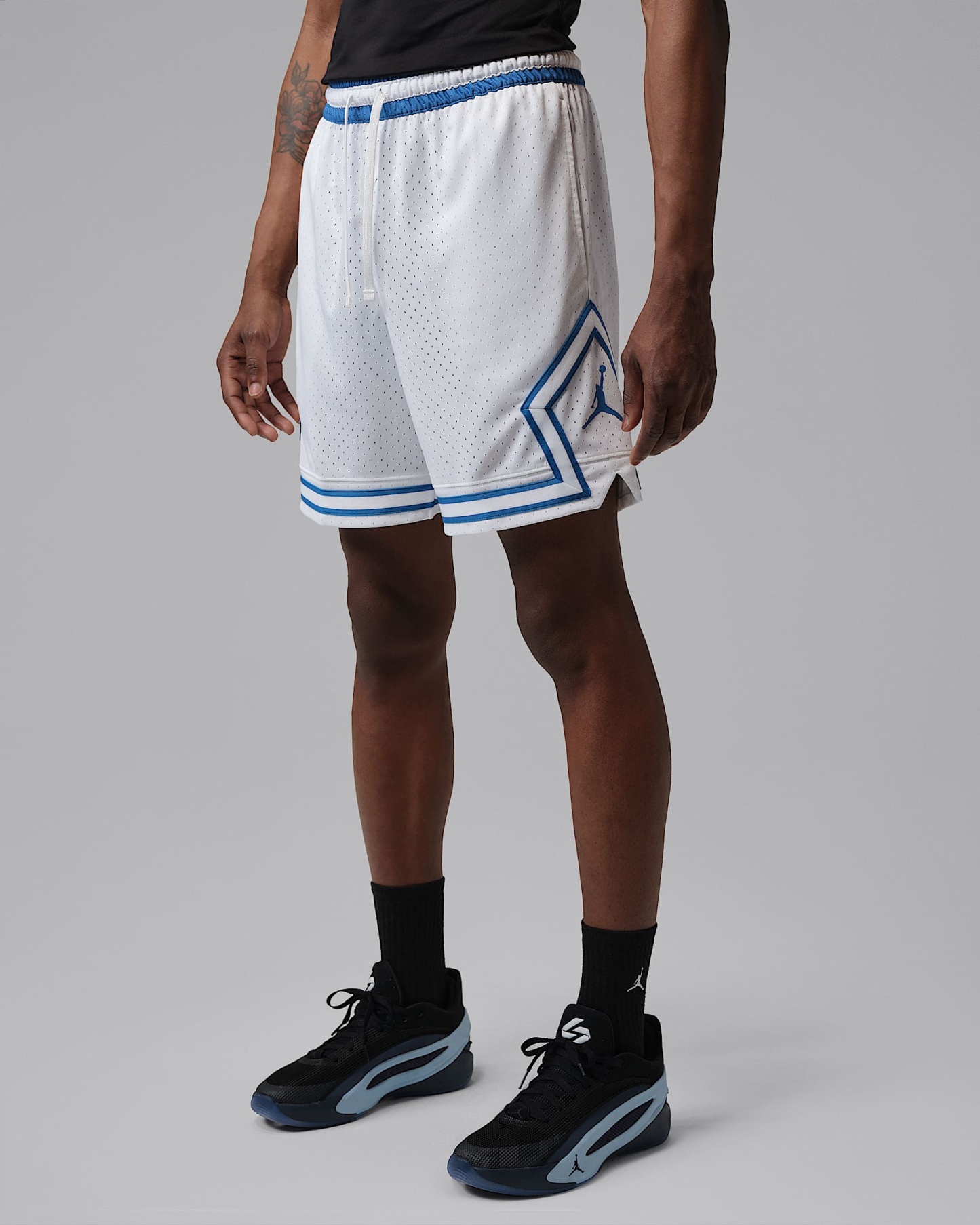 Jordan Sport Dri-FIT 18 cm Mesh Diamond Erkek Şortu - Beyaz/True Blue/True Blue