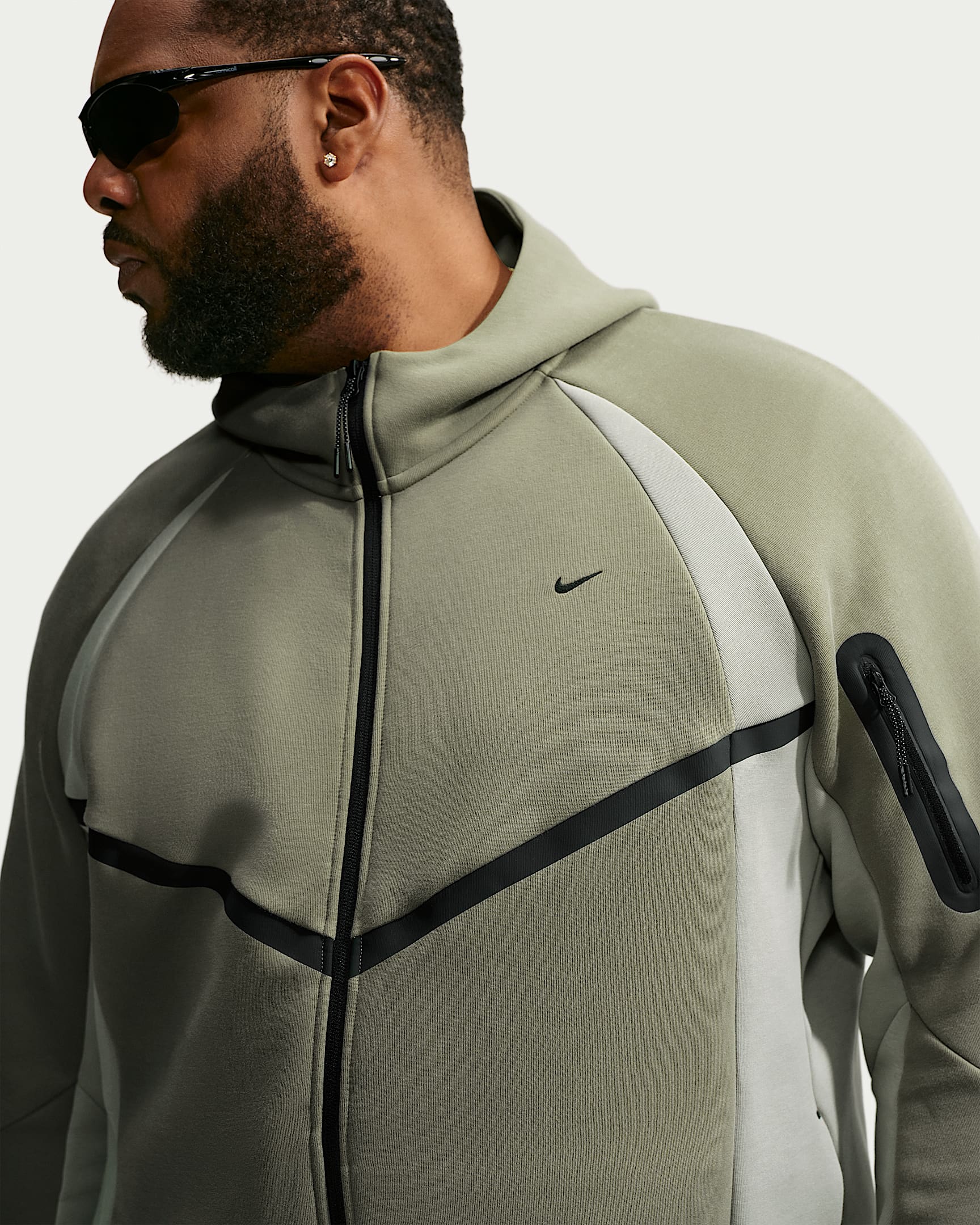 Nike Tech Renk Bloklu Tam Boy Fermuarlı Fleece Windrunner Erkek Ceketi - Silver Sage/Jade Horizon/Siyah