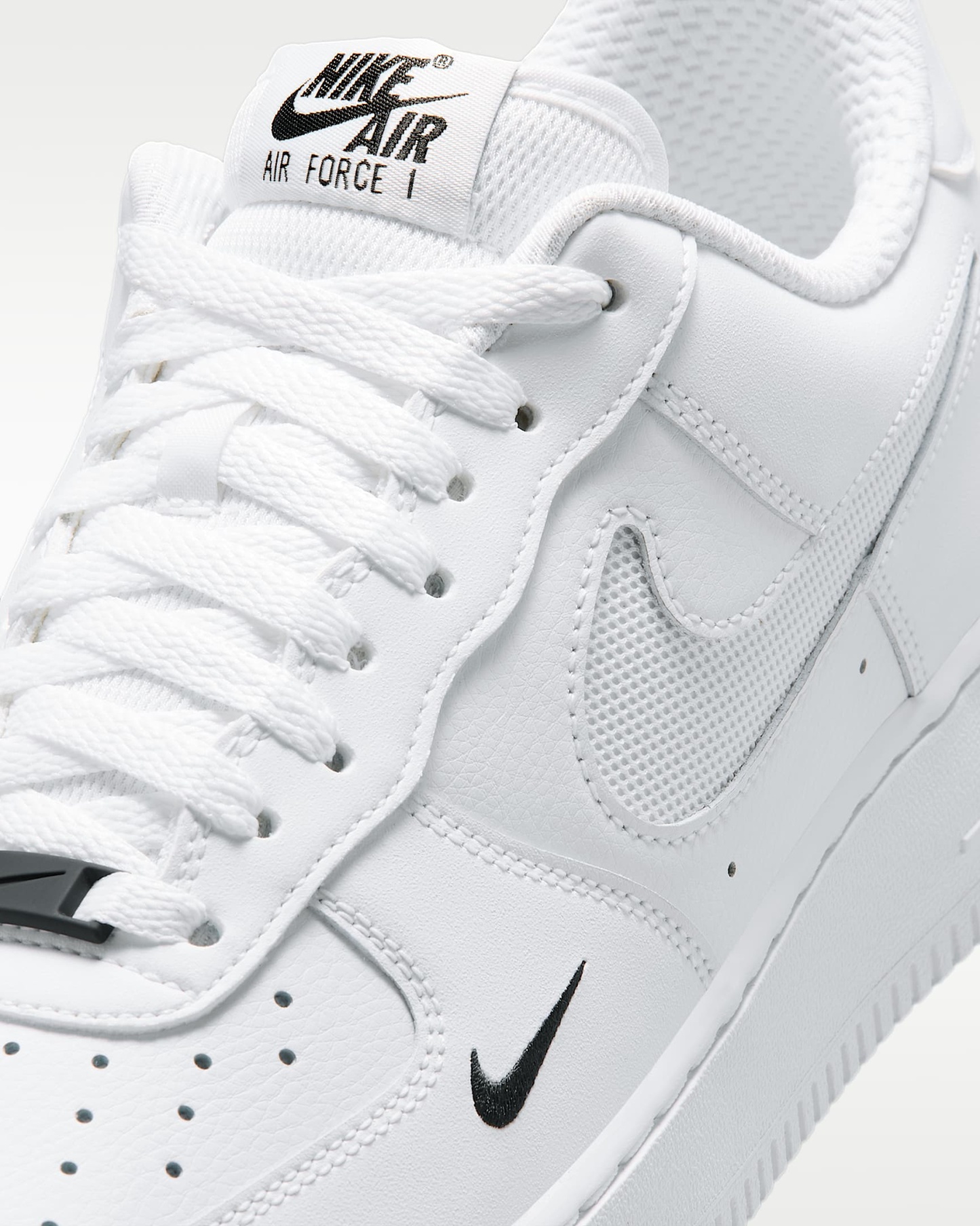 Nike Air Force 1 '07 LV8 Erkek Ayakkabısı - Beyaz/Siyah/Reflect Silver