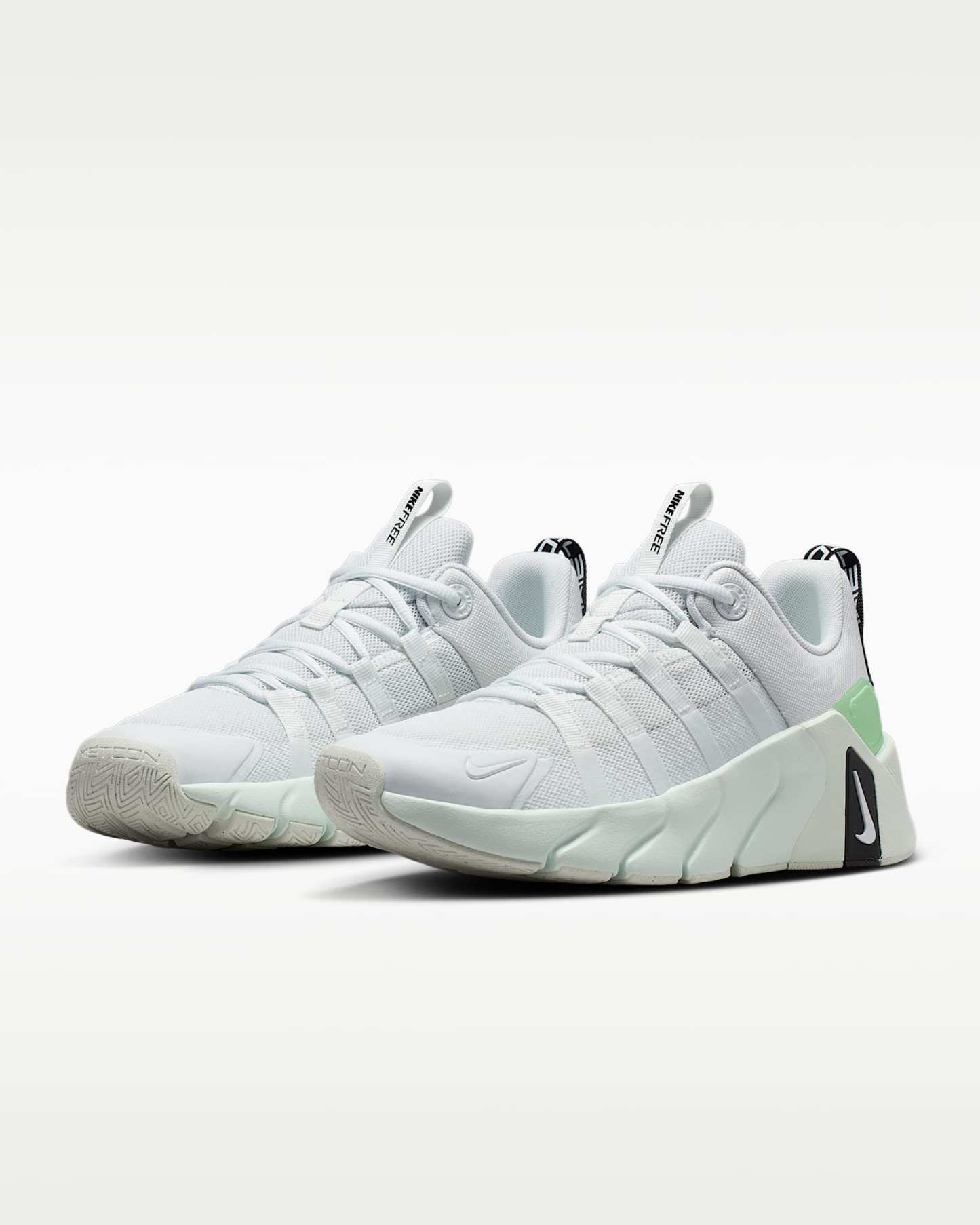 Nike Free Metcon 7 Kadın Antrenman Ayakkabısı - Off White/Cucumber Calm/Barely Green/Beyaz