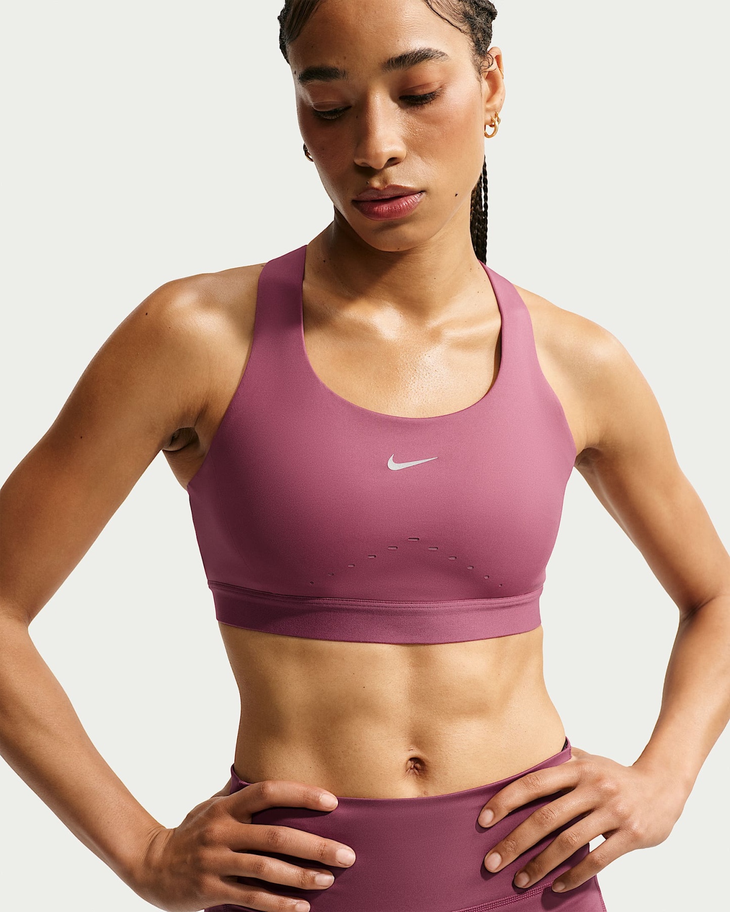 Nike Swift Yüksek Destekli Hafif Astarlı Kadın Spor Sütyeni - Pink Smoke