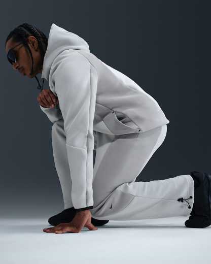 Nike Tech Renk Bloklu Açık Paçalı Fleece Erkek Eşofman Altı - Light Silver/Light Smoke Grey/Siyah