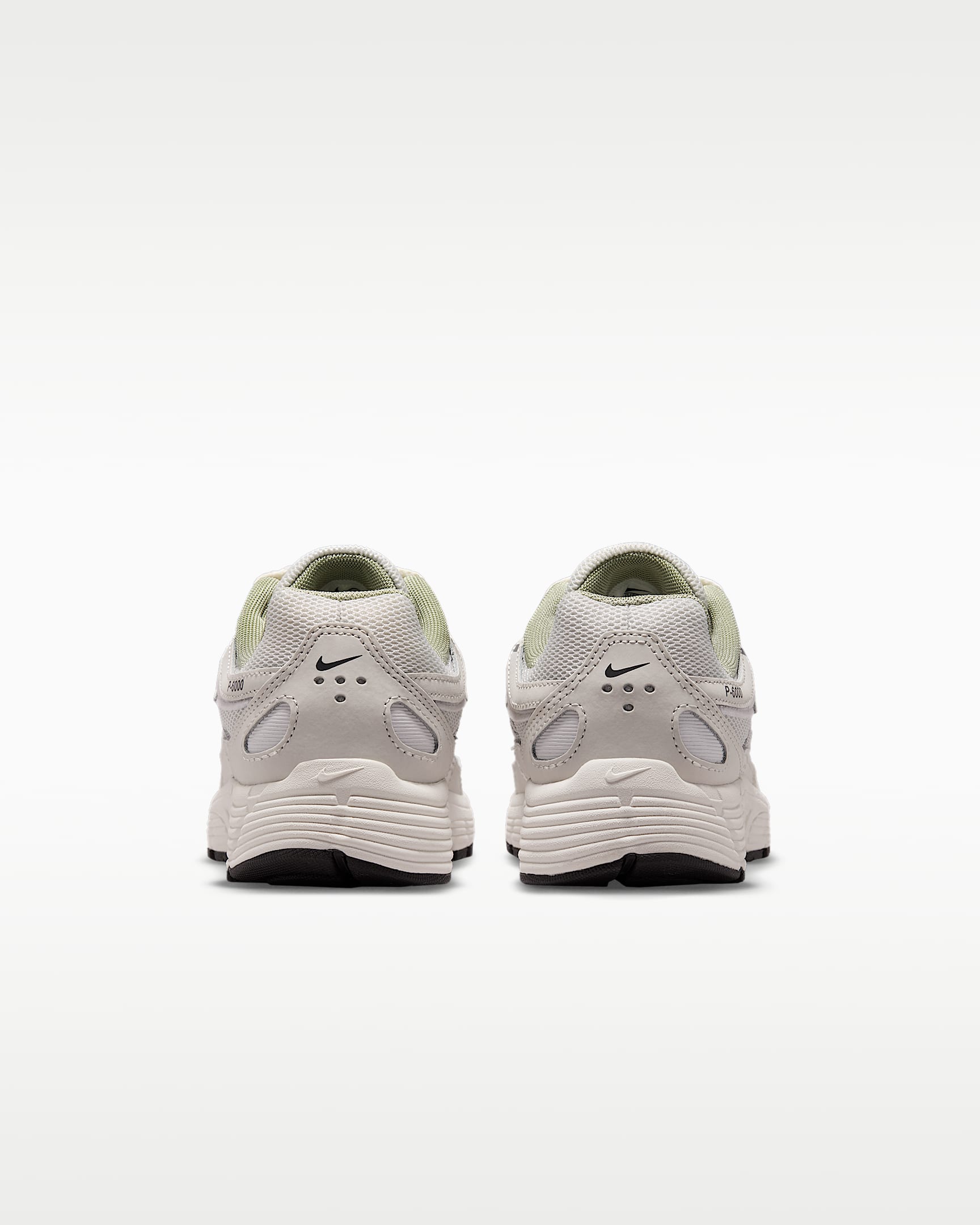 Nike P-6000 Genç Çocuk Ayakkabısı - Platinum Tint/Sail/Anthracite/Metallic Silver