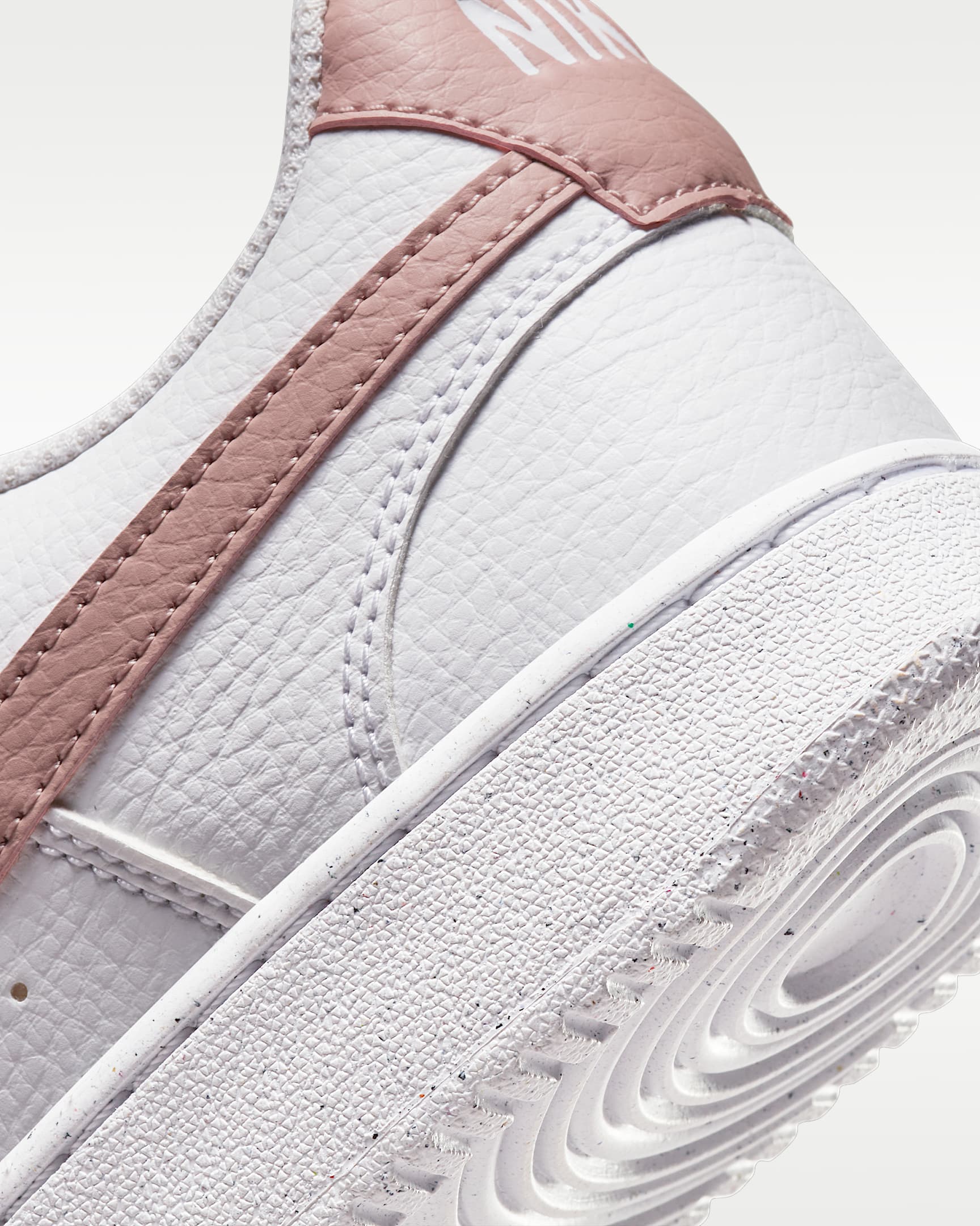 Nike Court Vision Low Next Nature Kadın Ayakkabısı - Beyaz/Pink Oxford