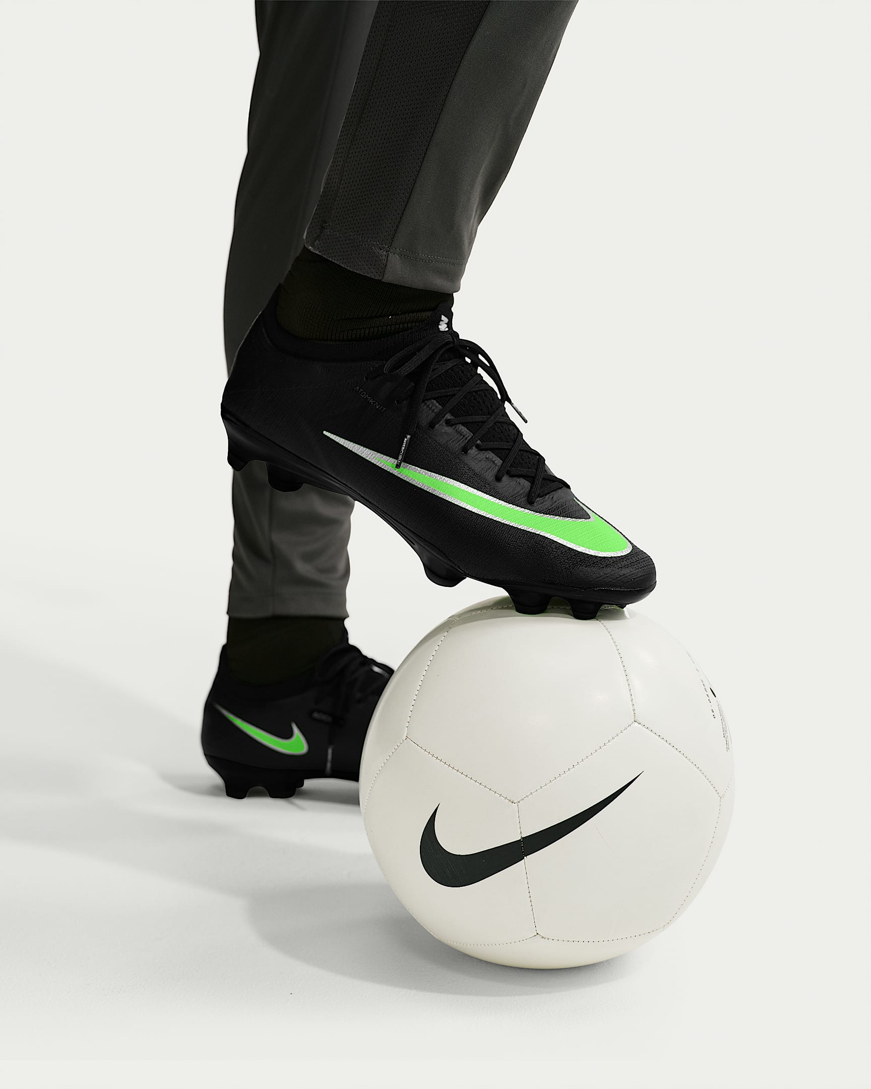 Nike Mercurial Vapor 17 Elite Düşük Bilekli Kuru Çim Zemin Kramponu - Siyah/Siyah/Illusion Green