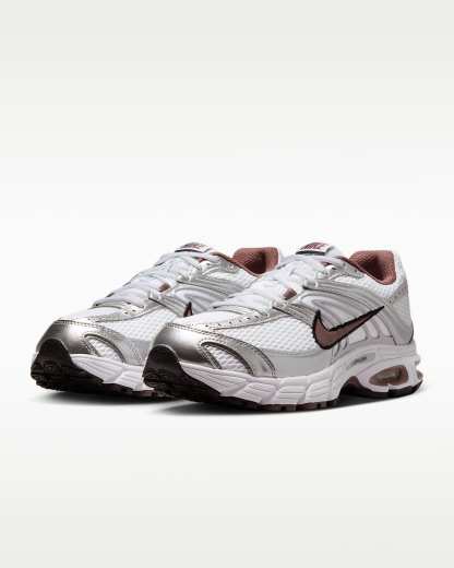 Yansıtıcı Vurgulara Sahip Nike Air Max Moto 2K Kadın Ayakkabısı - Beyaz/Metallic Silver/Siyah/Tattoo