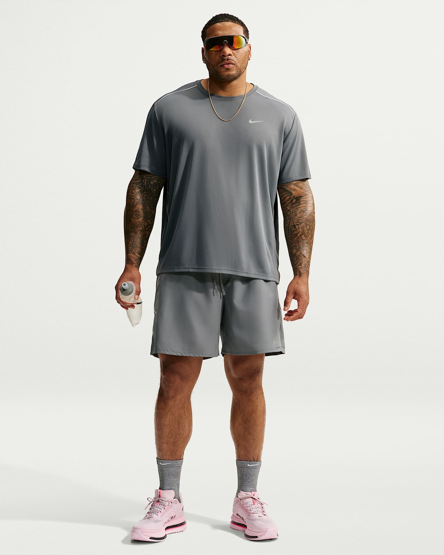 Nike Miler Dri-FIT Kısa Kollu Erkek Koşu Üstü - Smoke Grey/Iron Grey