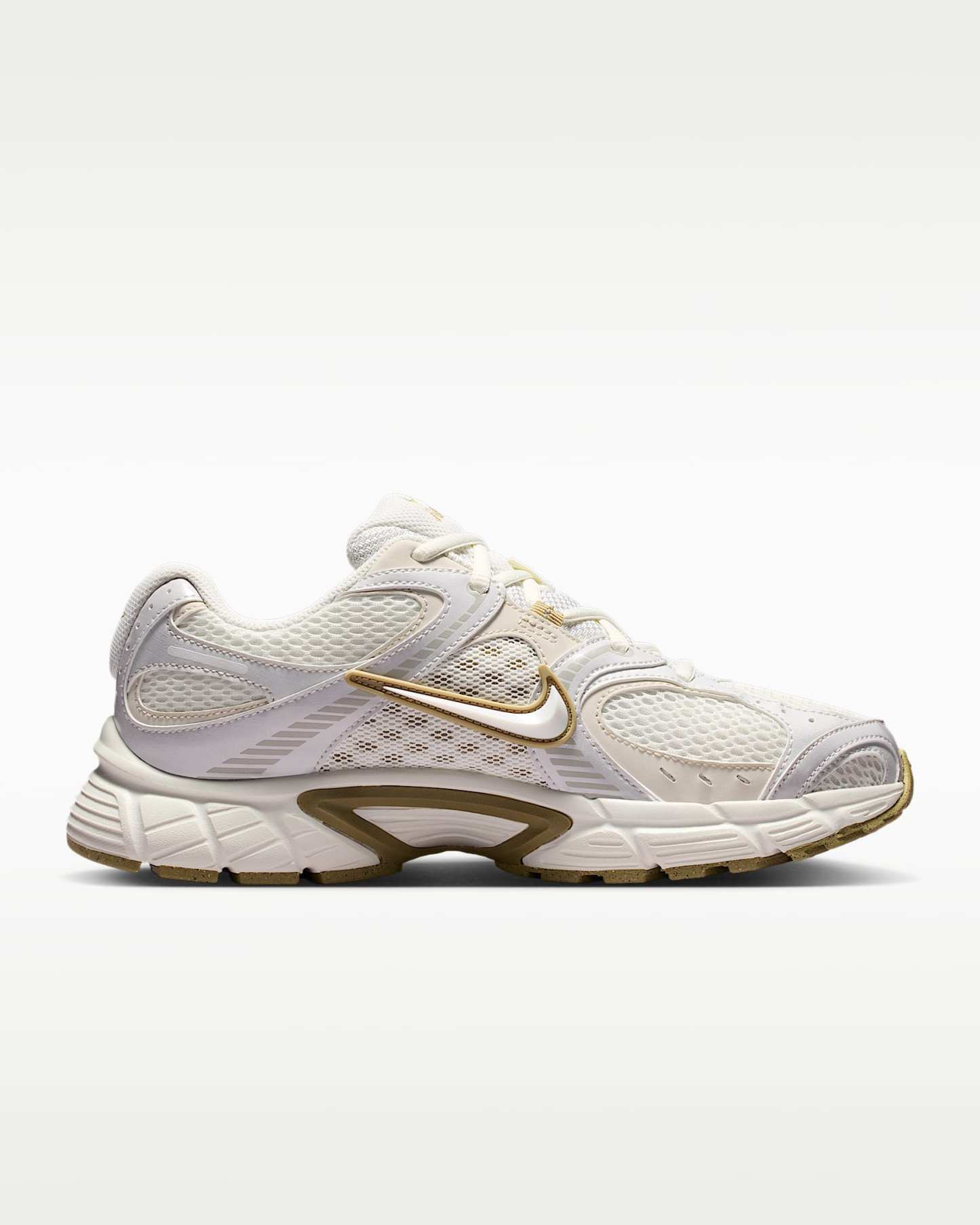 Nike V5 RNR Yansıtıcı Tasarım Vurgulu Kadın Ayakkabısı - Sail/Parachute Beige/Light Orewood Brown/Sail