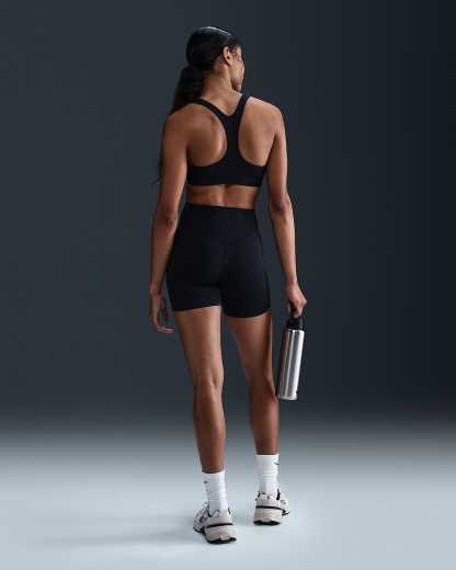 Nike Universa Yüksek Belli Ön Dikişsiz 13 cm Kadın Bisiklet Şortu - Siyah/Anthracite/Dark Smoke Grey
