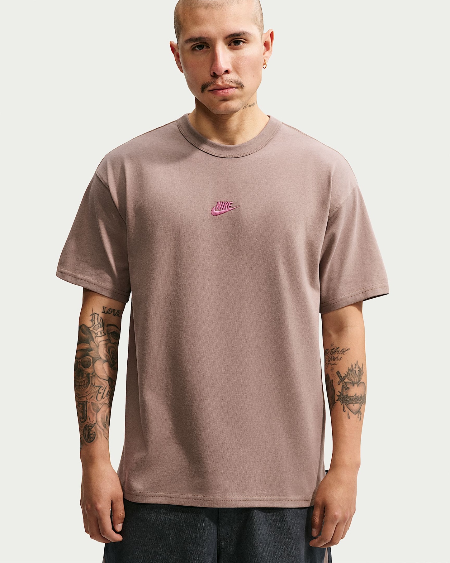 Nike Sportswear Premium Essentials Erkek Tişörtü - Mink Brown