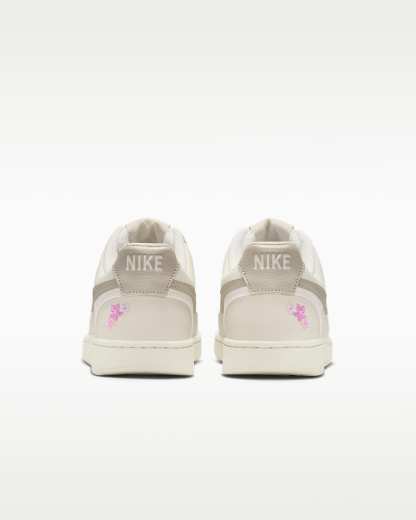Nike Court Vision Low SE "Stitched Floral" Kadın Ayakkabısı - Sail/Light Orewood Brown/Cream II