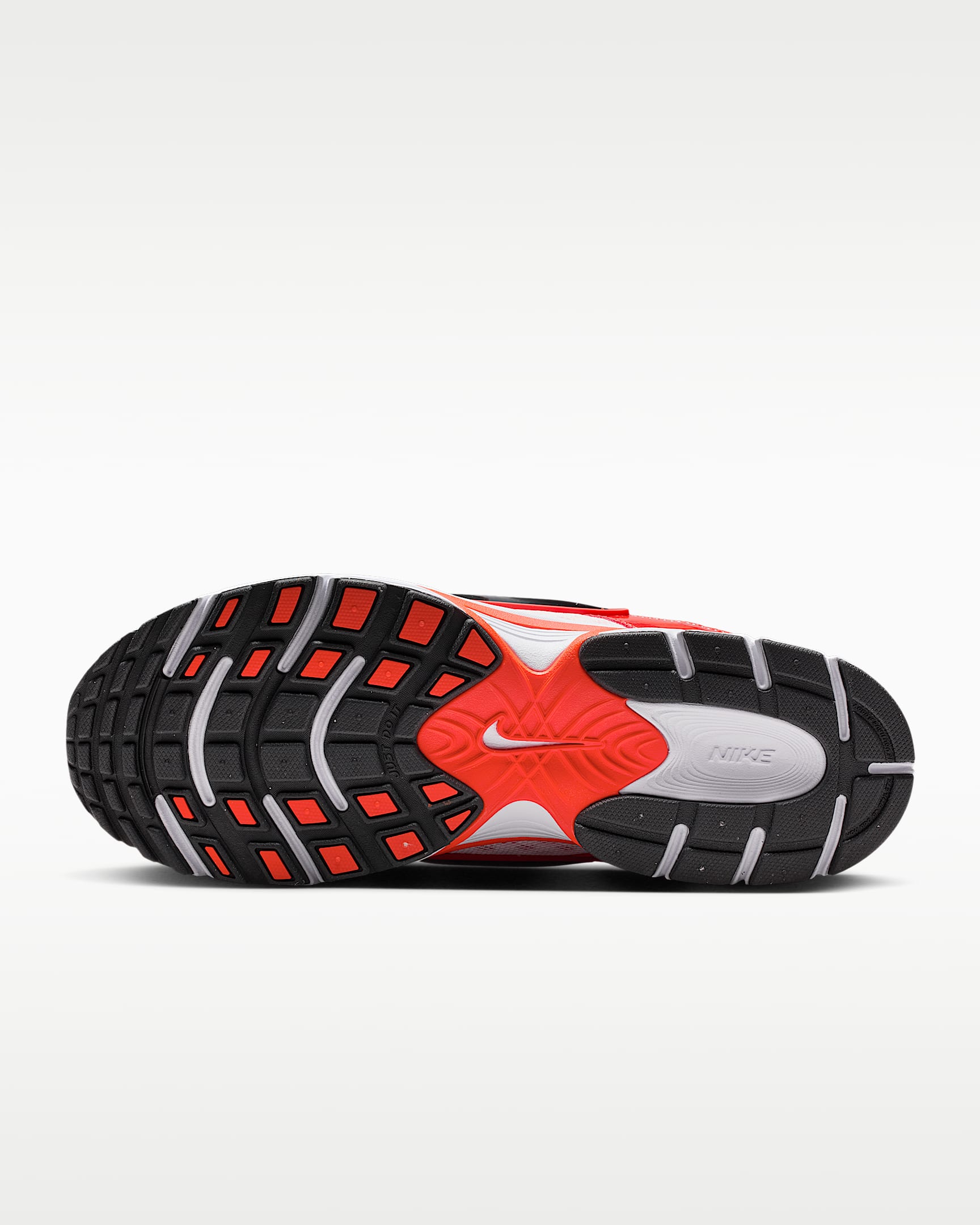 Nike V5 RNR Erkek Ayakkabısı - Beyaz/Picante Red/Siyah