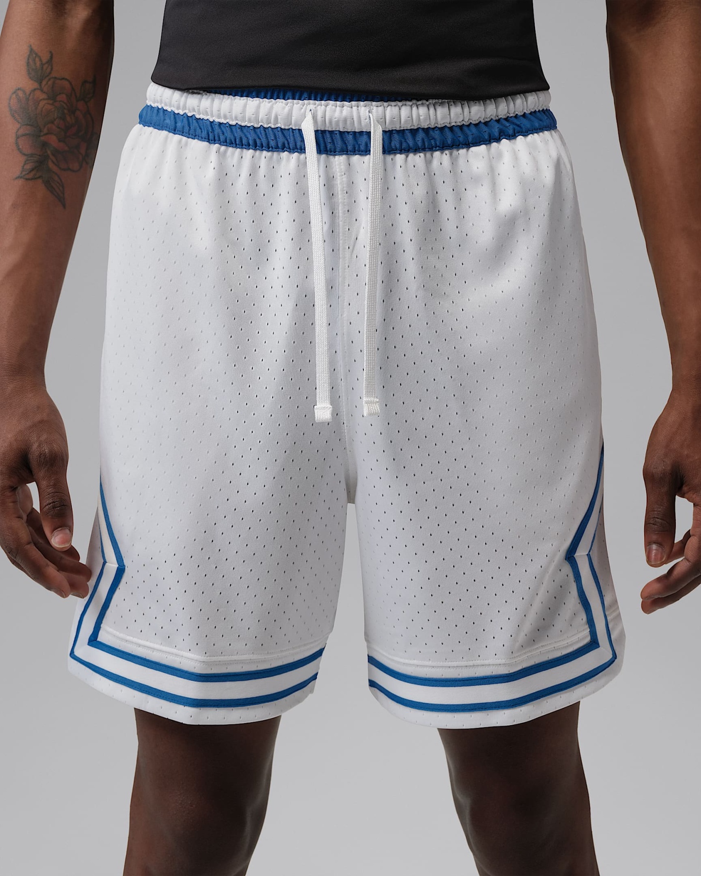 Jordan Sport Dri-FIT 18 cm Mesh Diamond Erkek Şortu - Beyaz/True Blue/True Blue