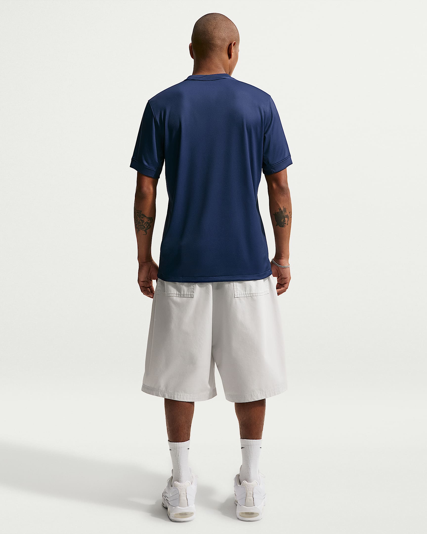 Paris Saint-Germain 2025/26 Stadyum İç Saha Nike Dri-FIT Erkek Futbol Taraftar Forması - Midnight Navy/Midnight Navy/Beyaz