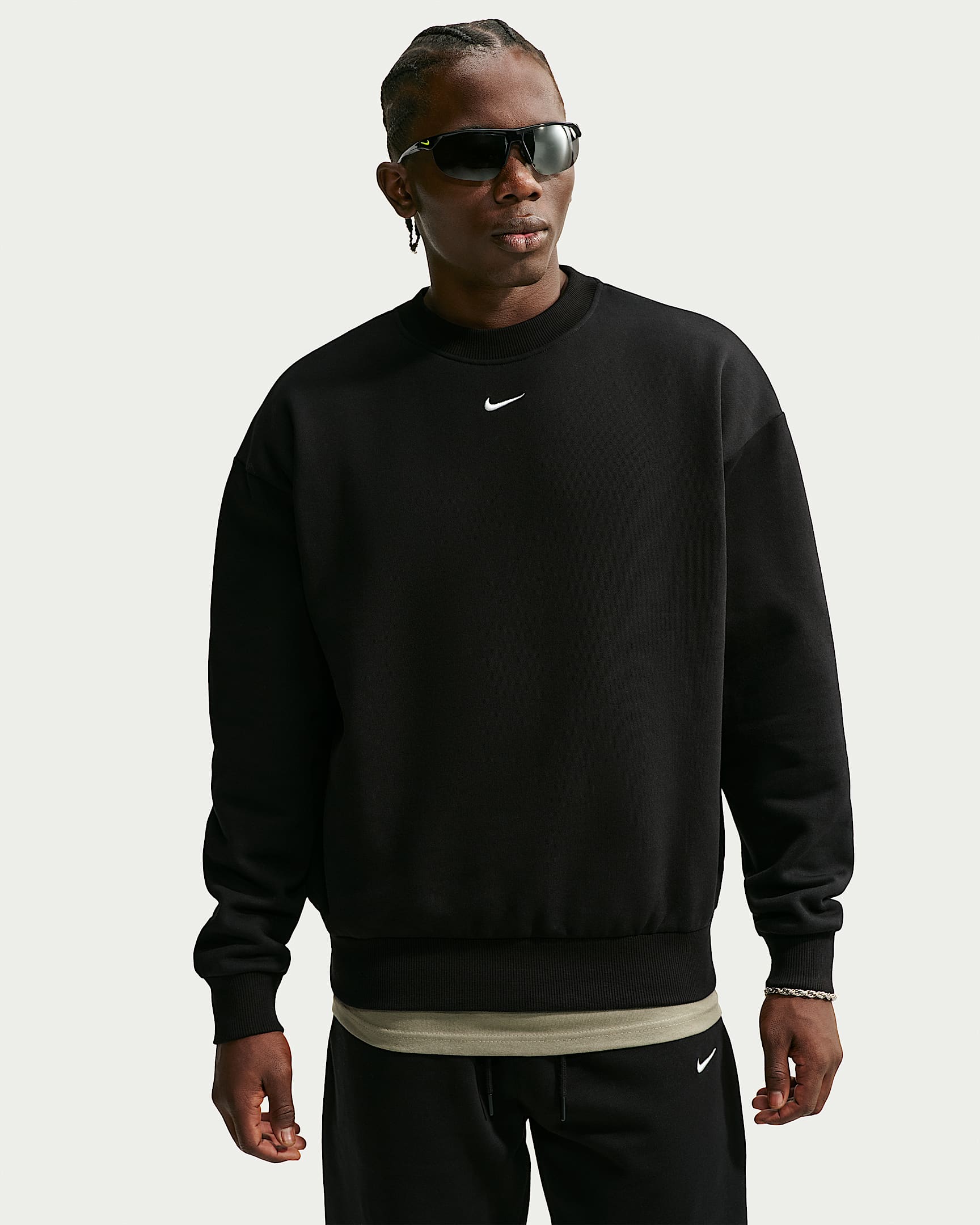 Nike Solo Fleece Crew Yakalı Erkek Sweatshirt'ü - Total Black/Sail