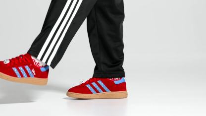 ADIDAS DISNEY HANDBALL SPEZIAL COMFORT CLOSURE ELASTİK BAĞCIKLI AYAKKABI - Red / Lucid Ray Blue / Gum - IH1742 - Görsel 13