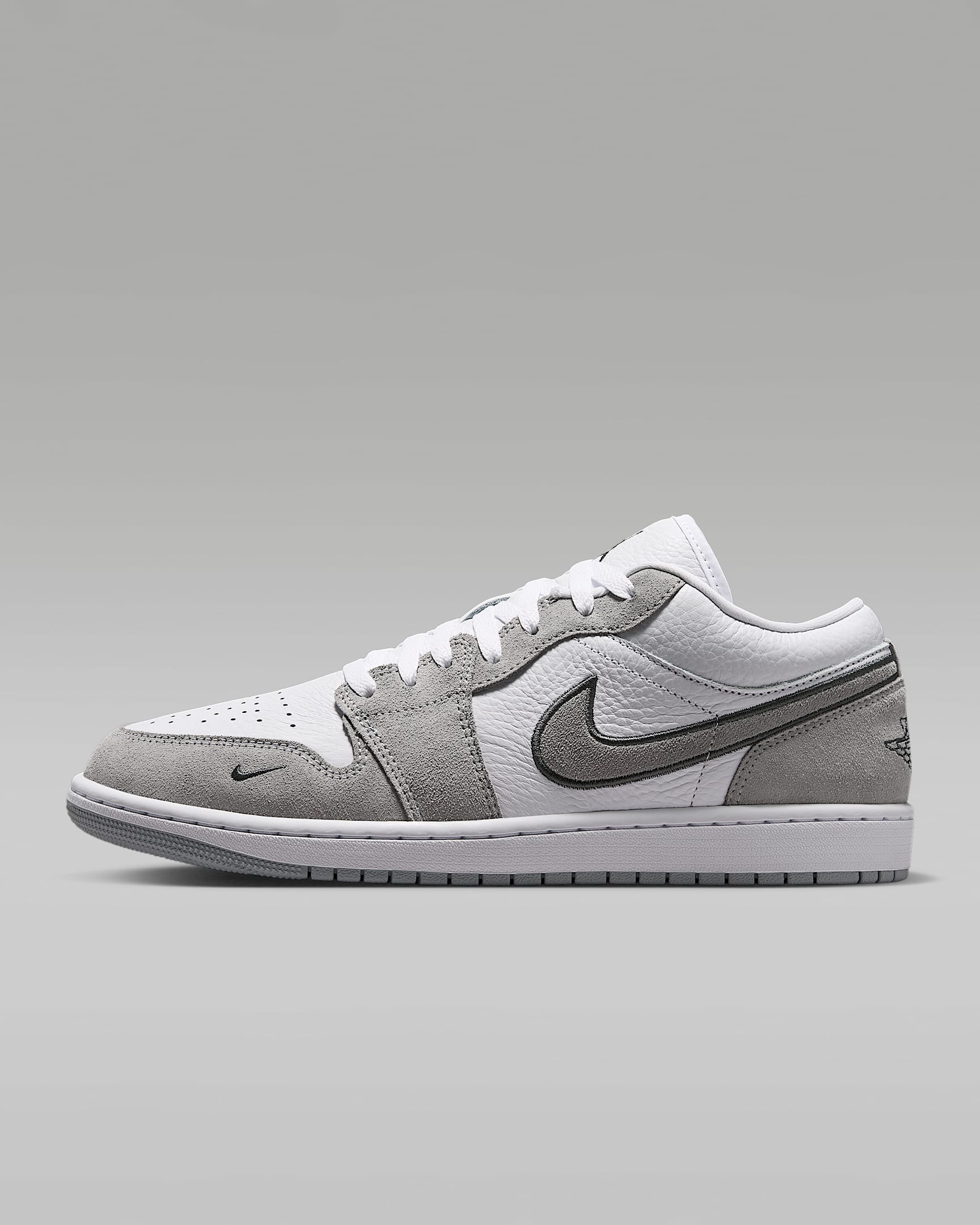 Air Jordan 1 Low SE Erkek Ayakkabısı - Beyaz/Iron Grey/Wolf Grey