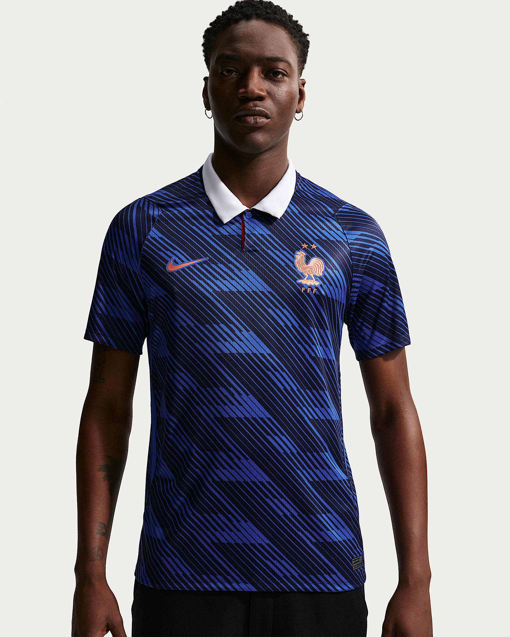 Fransa Milli Takımı 2026 Stadyum İç Saha Nike Dri-FIT Erkek Futbol Forması - Game Royal/Blackened Blue/Beyaz/Metallic Copper