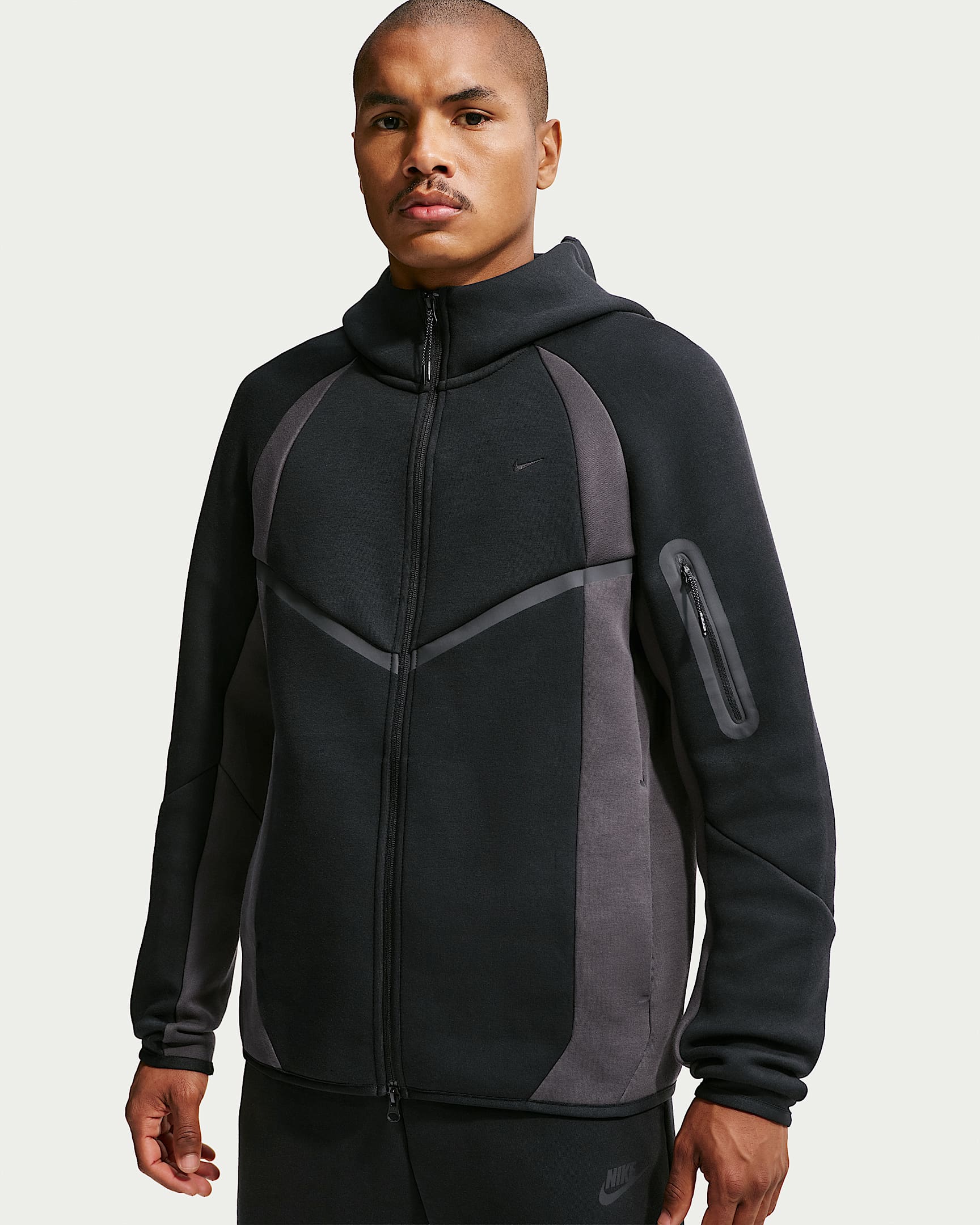 Nike Tech Renk Bloklu Tam Boy Fermuarlı Fleece Windrunner Erkek Ceketi - Siyah/Anthracite/Siyah